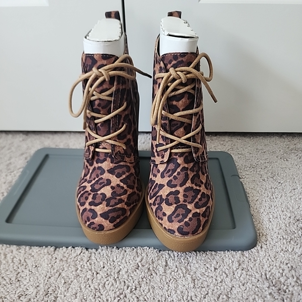 Jessica Simpson Leopard Catcher Suede Leather Wedge Booties